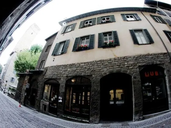 B&B Mario Lupo - 1