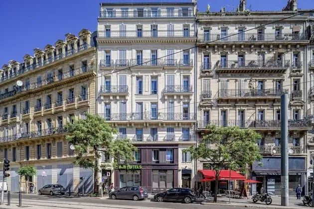 B&B HOTEL Marseille Centre Vieux Port - Dış Mekan