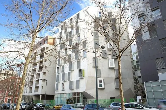 B&B Hotel Marseille Euromed - Dış Mekan