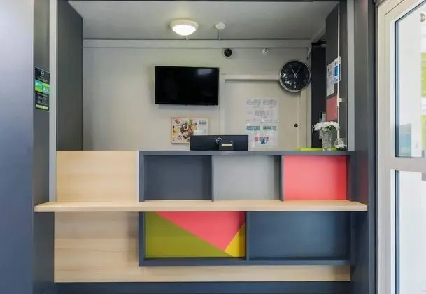 B&B Hotel Metz Jouy Aux Arches - Lobi