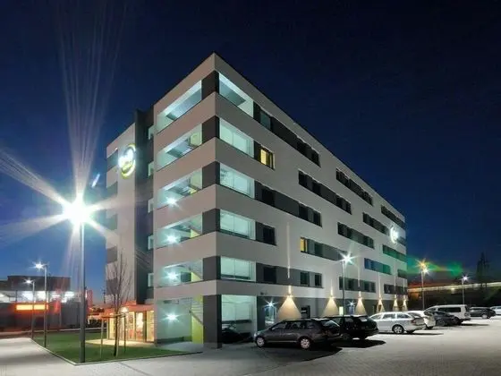 B&B Hotel Mönchengladbach - Dış Mekan