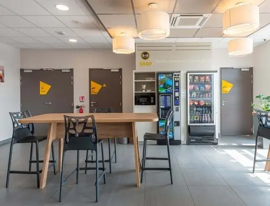 B&B Hotel Montélimar Sud - Lobi