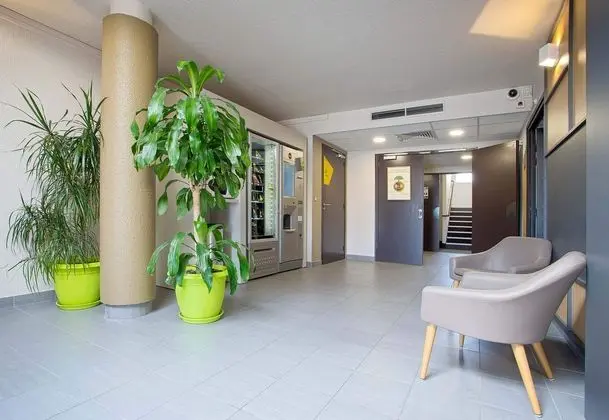 B&B Hotel Mulhouse Ile Napoléon - Lobi