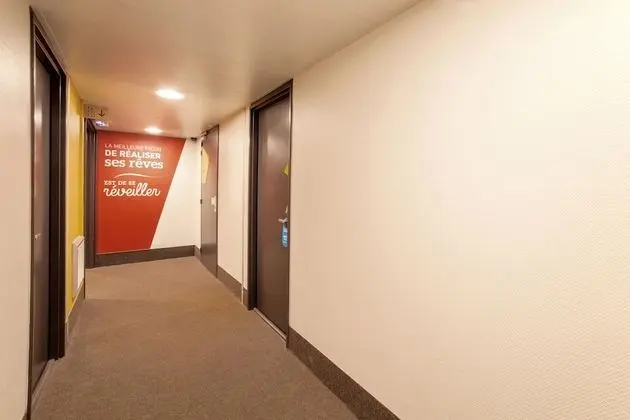 B&B Hotel Noisy Le Grand - İç Mekan