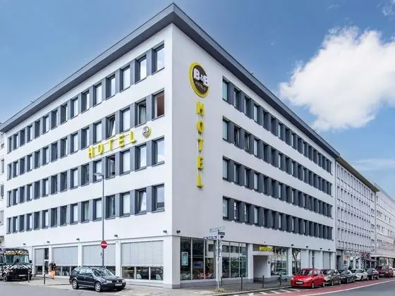 B&B Hotel Nürnberg-Hbf - Dış Mekan