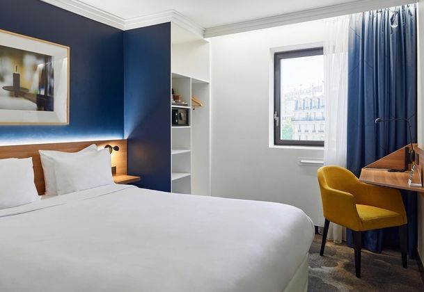 B&B HOTEL Paris 17 BatignollesFotoğrafı