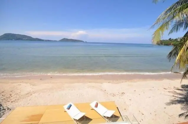 B & B Patong Beach House - Plaj