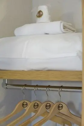 B&B Hotel Pau Zénith - Oda