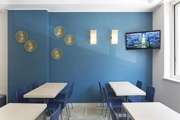 B&B Hotel Pescara - Yeme / İçme