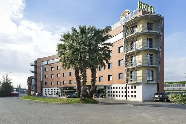 B&B Hotel Pisa - 1