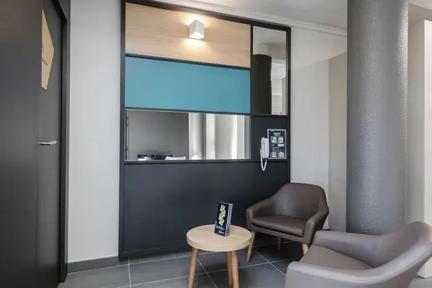 B&B Hotel Poitiers 1 Futuroscope - Lobi