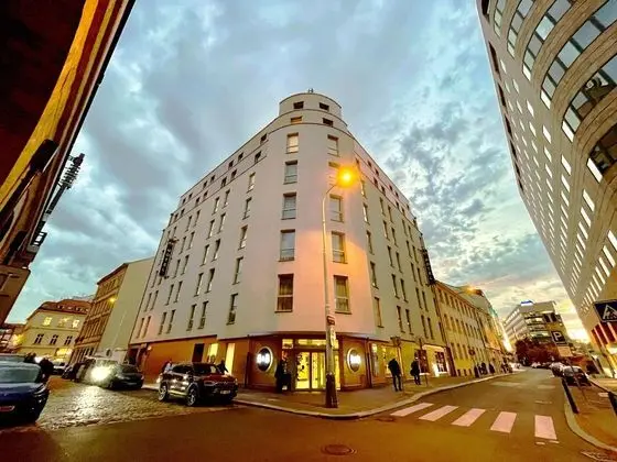 B B HOTEL PRAGUE CITY