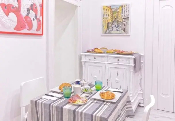 B&B Rest a Napoli - Yerinde Yemek