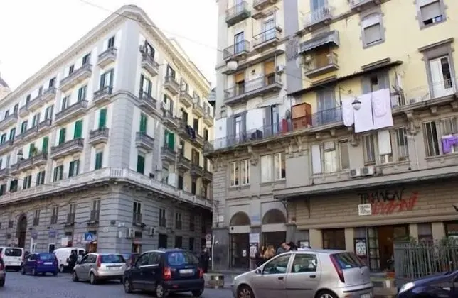 B&B Resta cu mme