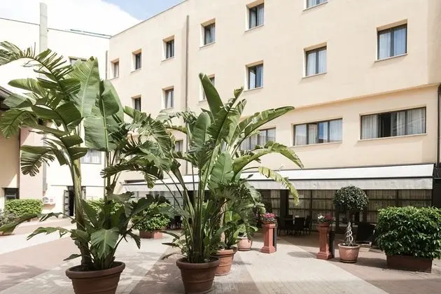 B&B Hotel Roma Tuscolana San Giovanni