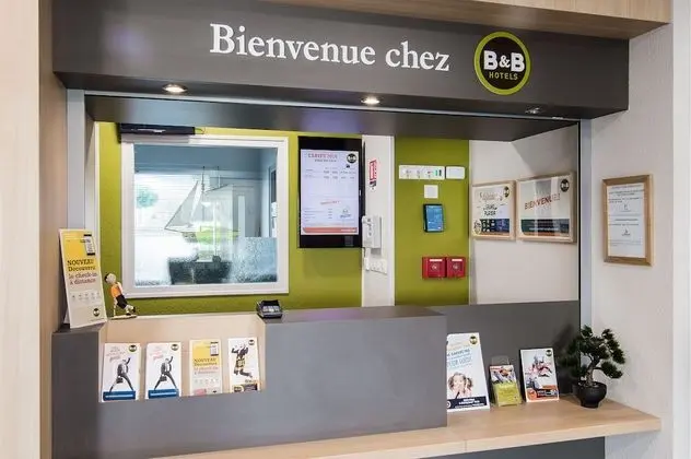 B&B Hotel Royan La Palmyre - Lobi