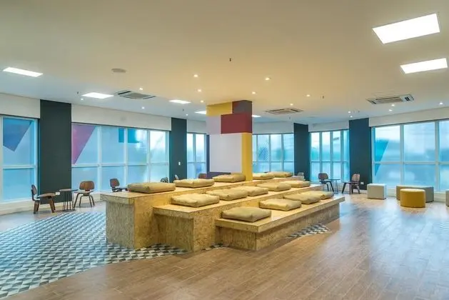 B&B Hotels São José dos Campos - Lobi
