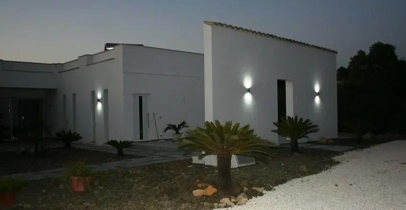 B&B Sorahnia Design House