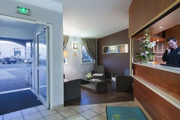 B&B HOTEL Strasbourg Aéroport - Lobi