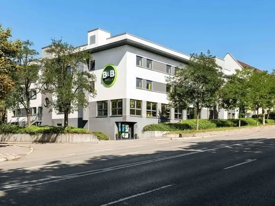 B&B Hotel Stuttgart-City - Dış Mekan