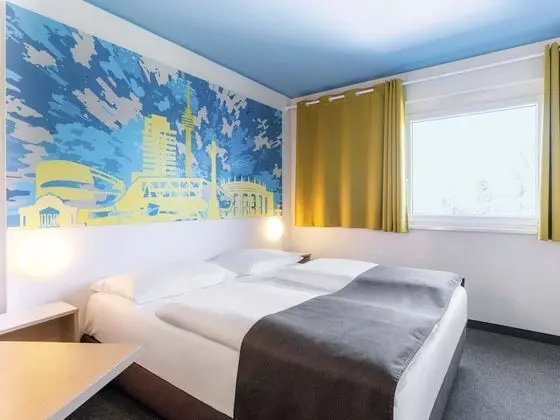 B&B Hotel Stuttgart-City - Öne Çıkan Resim