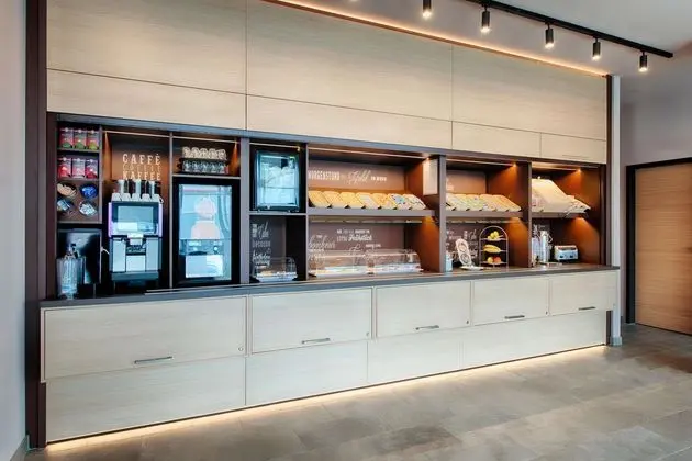 B&B Hotel Stuttgart-Neckarhafen - Kahvaltı