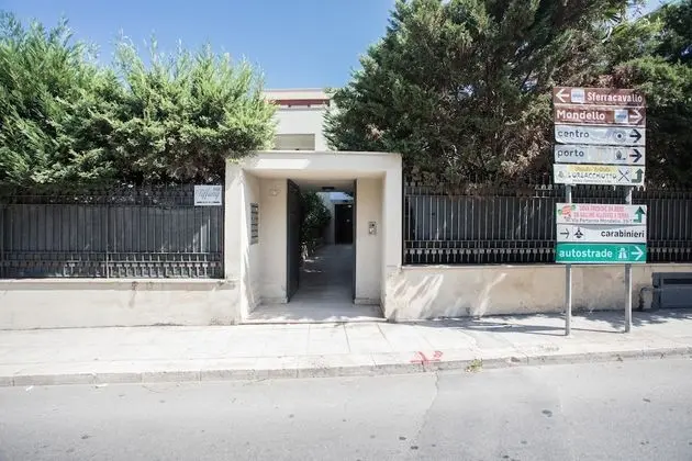 B&B Tiffany Sferracavallo - Dış Mekan