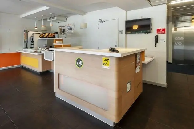 B&B Hotel Toulouse Cité de l'Espace Hurel - Lobi