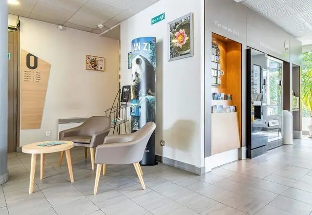 B&B Hotel Tours Parc Expo St Avertin - Lobi