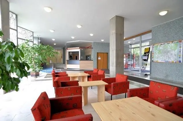 B&B Hotel University Brno - Lobi