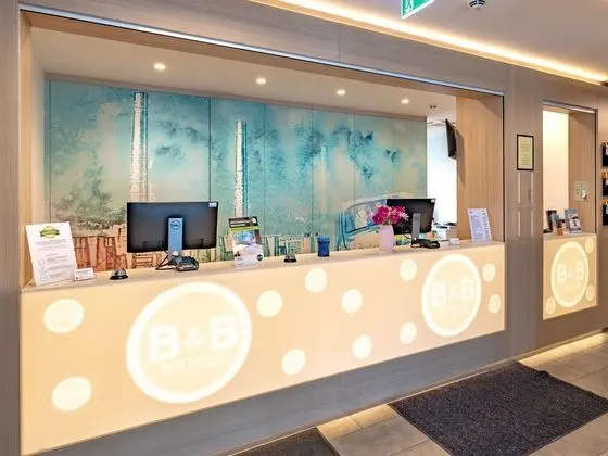 B&B Hotel Wolfsburg-Weyhausen - Lobi