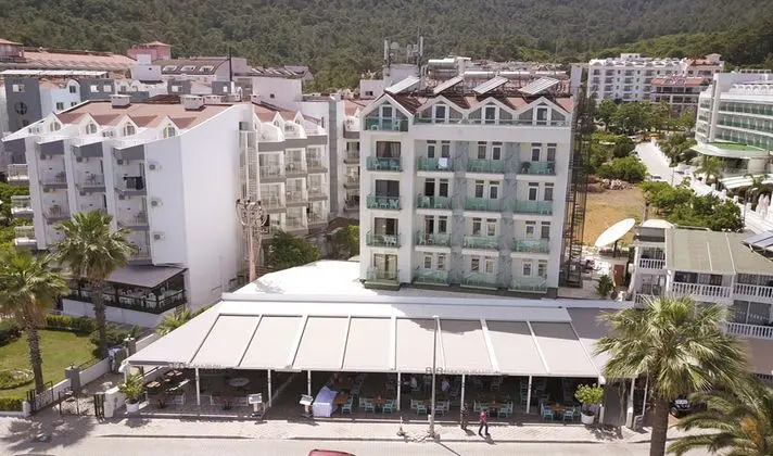 B&B Yüzbaşı Beach Hotel