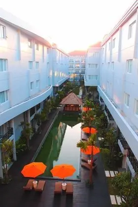b Hotel Bali & Spa - Havuz