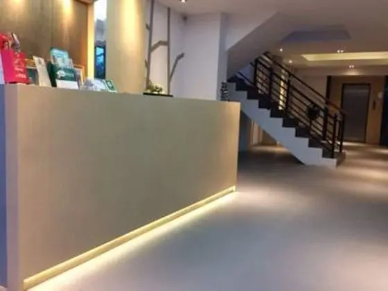 B Boutique Residence - Lobi