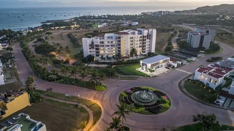 B Nayar Family Luxury Suites & Villas Residences - Ocean View & All Inclusive Available - Dış Mekan