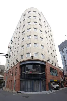 The B Roppongi