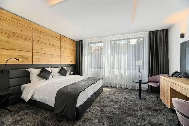 B THE HOTEL - Oda