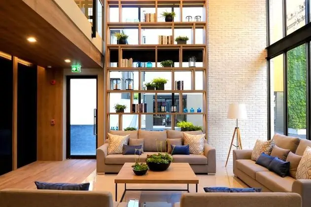 B Stay Hotel