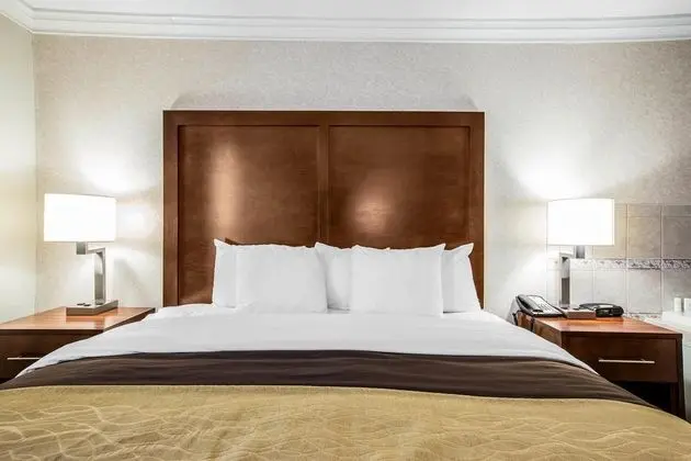 B/W Plus Roper Mountain Road Inn & Suites