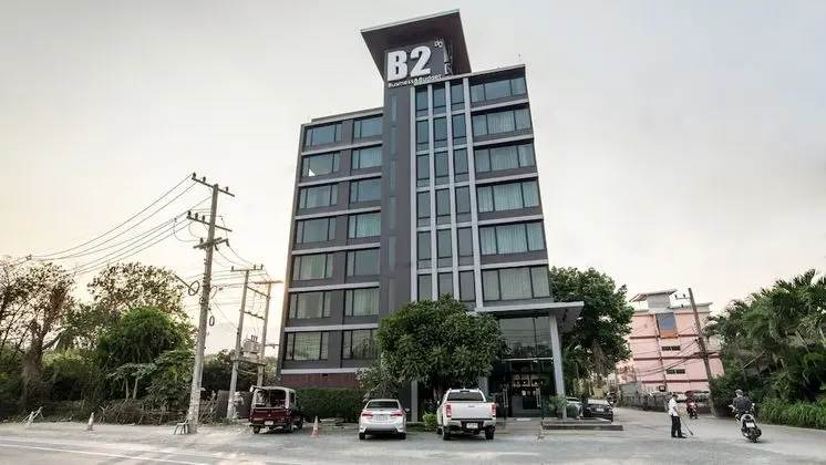 B2 Black Business & Budget Hotel - Dış Mekan