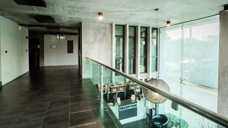 B2 Black Business & Budget Hotel - İç Mekan