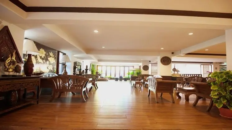 B2 Chang Phueak Gate Premier Hotel - Dış Mekan