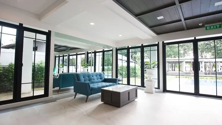 B2 Riverside Premier Hotel - Lobi