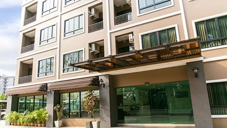 B2 Sriracha Premier Hotel - Dış Mekan