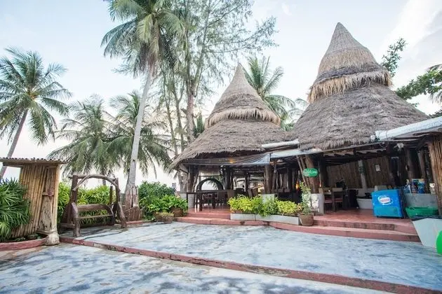 B52 Beach Resort - İç Mekan