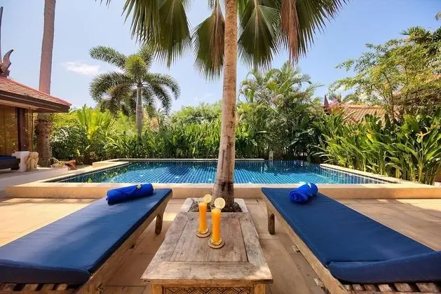 Baan Buaa - 3 Bedroom Beach Side Villa - Havuz