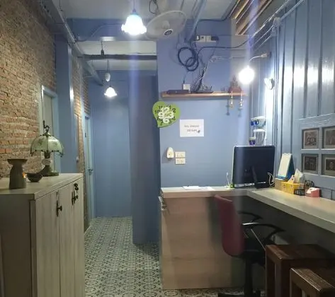 BAAN CHANA SONGKRAM HOSTEL - Lobi