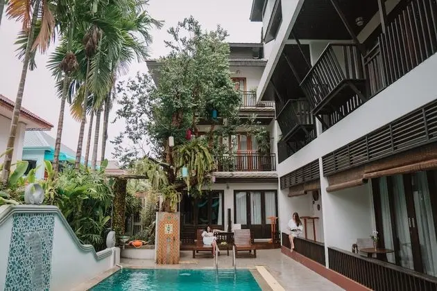 Baan Huen Phen