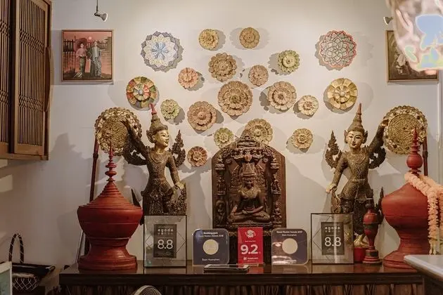 Baan Huen Phen - Lobi