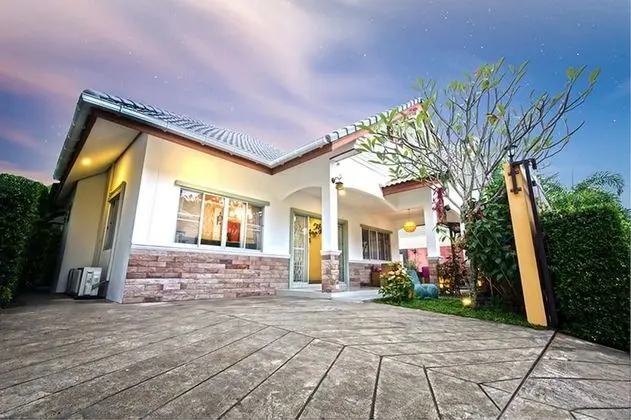 Baan Jing Jai HuaHin Pool Villa - Dış Mekan
